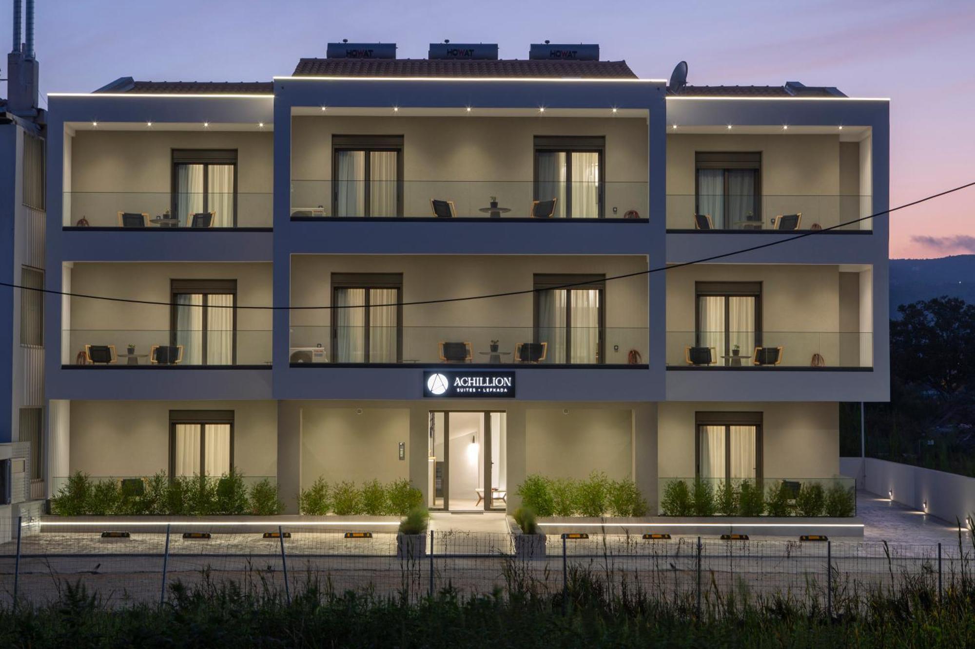 Achillion Suites Лефкада Экстерьер фото
